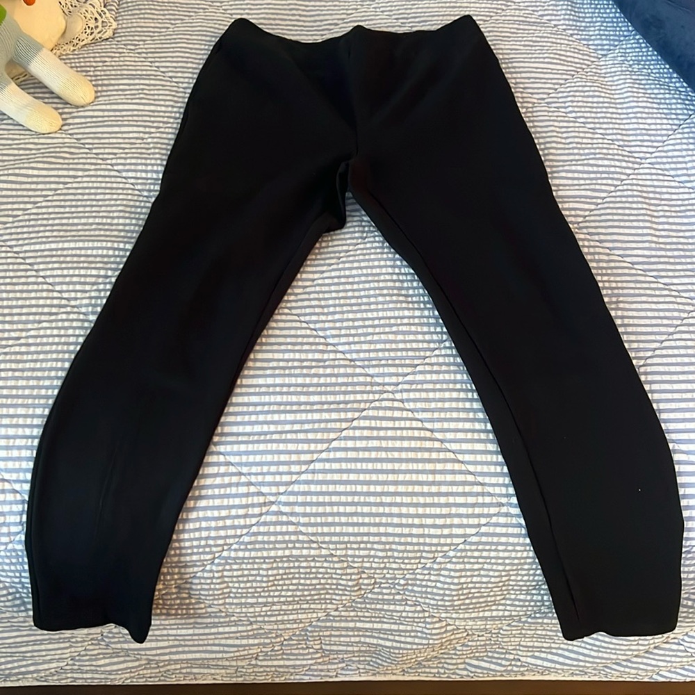 Black thick Lilly Pulitzer stretch pants